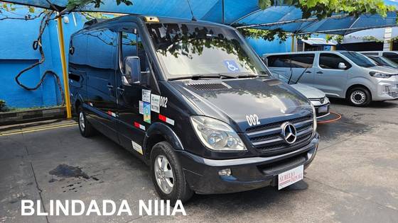 MERCEDES-BENZ SPRINTER 2.2 415 CDI VAN 16 LUGARES TETO BAIXO 16V BI-TURBO DIESEL MANUAL